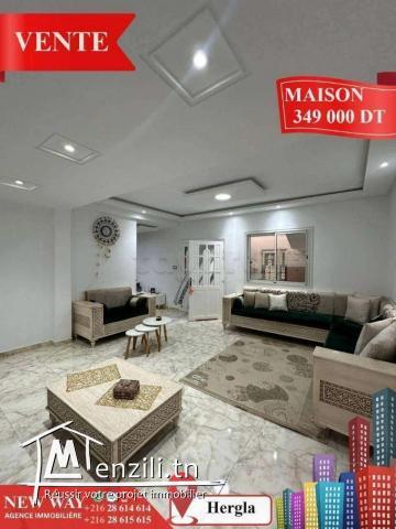 Maison à Hergla, Proche de toutes Commodités