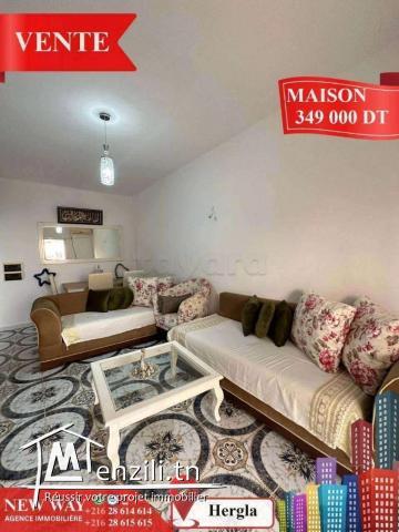 Maison à Hergla, Proche de toutes Commodités