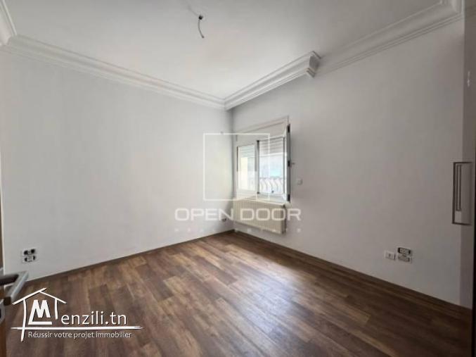 Etage de villa s3 à Carthage Byrsa