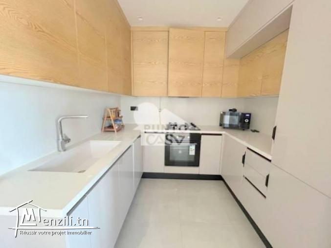 À Vendre  Appartement S2 en première position face à la mer – Corniche Mahdia