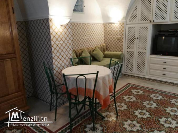 A VENDRE, MAISON TRADITIONNELLE RÉNOVÉE