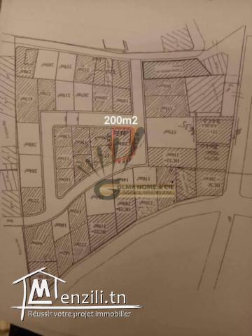 À vendre  Terrain 200 m² à Raoued