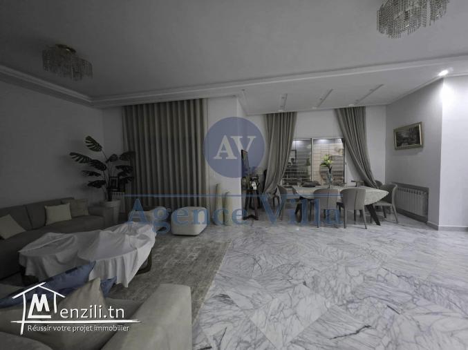 une villa s5 avec piscine aux lac2