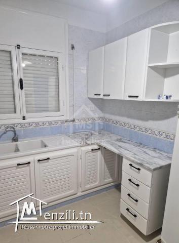 Appartement s+3 à 50 m de la plage à Hammamet à vendre 51355351