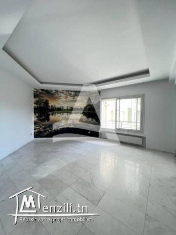 Location Appartement avec piscine au lac 2