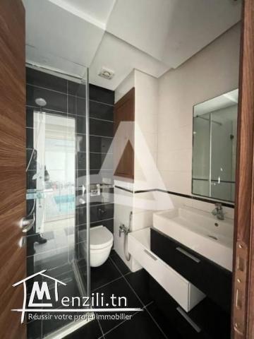 Location Appartement avec piscine au lac 2