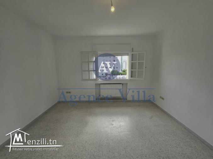 un appartement s3 à l'aouina