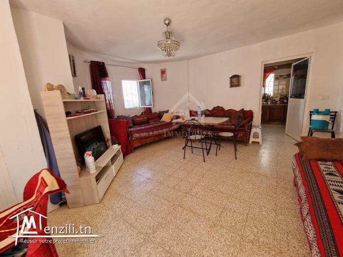 Maison S+2 à vendre à 180 MD à Hammamet Sud 51355351