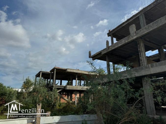 Projet immobilier inachevé à choutrana 2 soukra