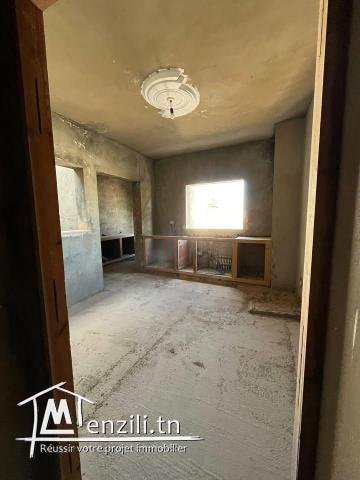 2 étages de Villa à vendre avec un prix imbattable