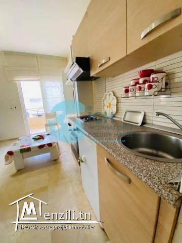 À VENDRE  – Studio S0 meublé dans résidence avec piscine proche de la plage