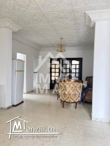 étage de villa à Menzah 5