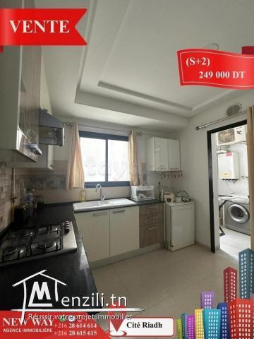 (S+2) à Cité Riadh 1 avec Place de Parking