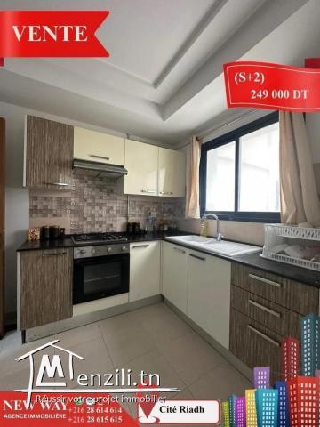 (S+2) à Cité Riadh 1 avec Place de Parking