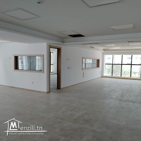 Open space 1200 m² au lac 3 kram