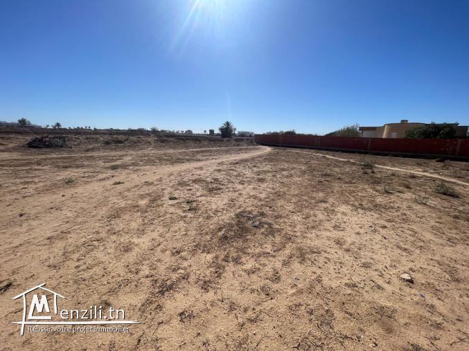 TERRAIN DE 1119 M² SITUEE A MIDOUN, PROCHE MOSQUEE FADHLOUN