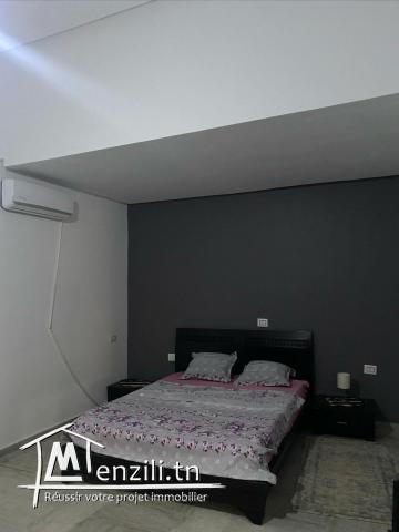 UNE MAISON 4 CHAMBRES AVEC PISCINE SITUEE A TEZDAINE PROCHE MOSQUEE KHALED IBN WALID