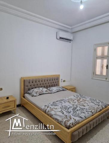 UNE MAISON 3 CHAMBRES  SITUEE A TEZDAINE, ZONE TOURISTIQUE, CITE HASTRUBAL