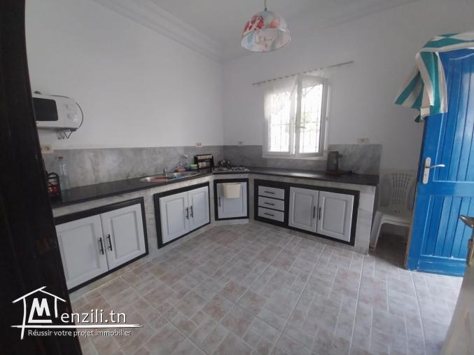 une maison 3 chambres avec piscine 3 min de la centre ville Midoun