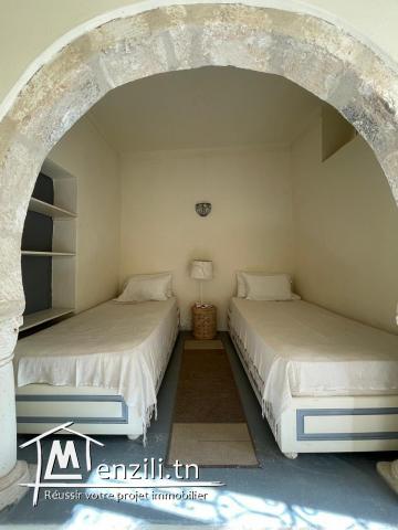 un Houch 2 suites avec piscine à houmt souk, village Erriadh