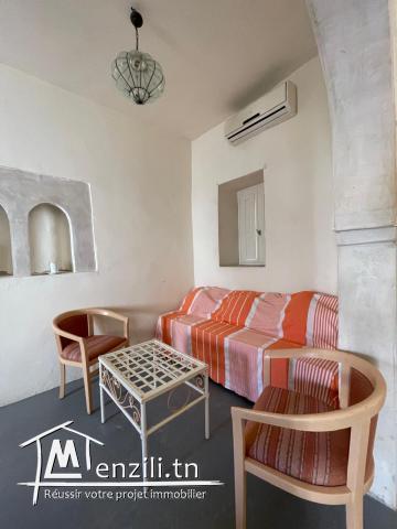 un Houch 2 suites avec piscine à houmt souk, village Erriadh