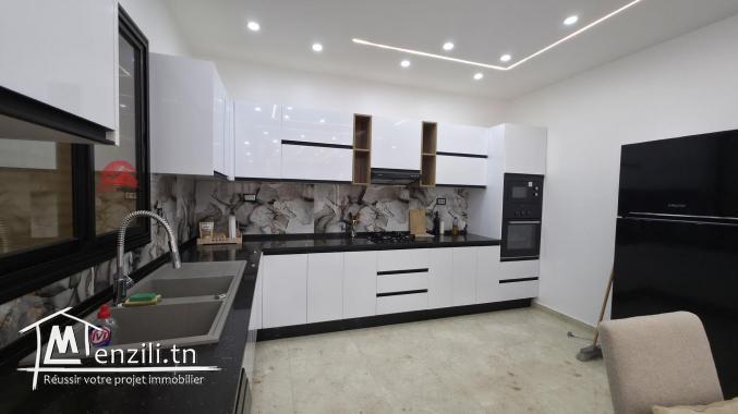 Location annuelle d'une villa avec piscine à Sidi Jmour  L 783