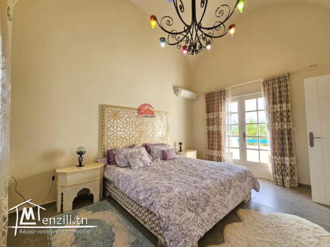 Location annuelle villa avec piscine à Houmt Souk Djerba  L 768
