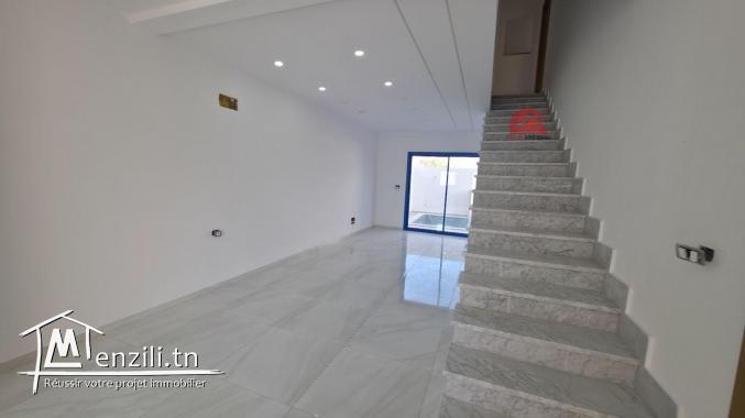 Vente de villa avec piscine à Houmt souk Djerba ZU  V 749