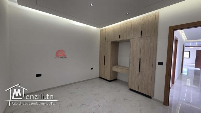 Vente de villa haut standing à Houmt Souk Djerba ZU  V 738