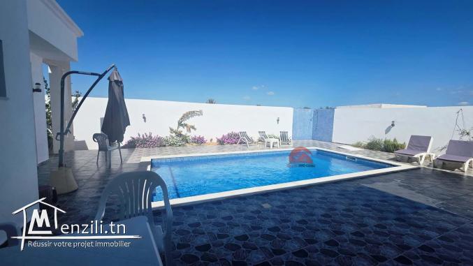 Vente de villa avec piscine à Midoun Djerba ZA  V 737