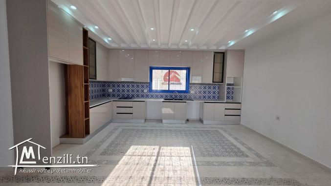 Vente grande maison plain pied à Djerba Ghizen ZA  V 730