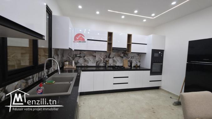 Location annuelle d'une villa avec piscine à Sidi Jmour  L 783