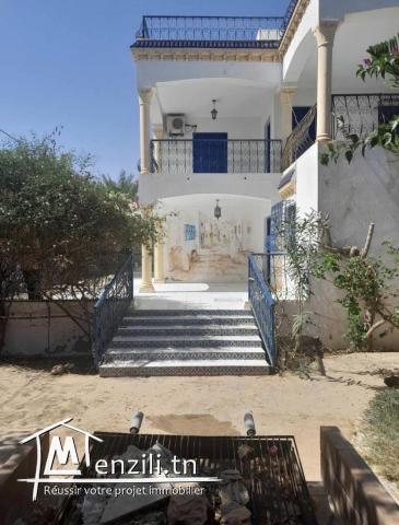 Maison 3 étages à 1 min de la plage – vue mer