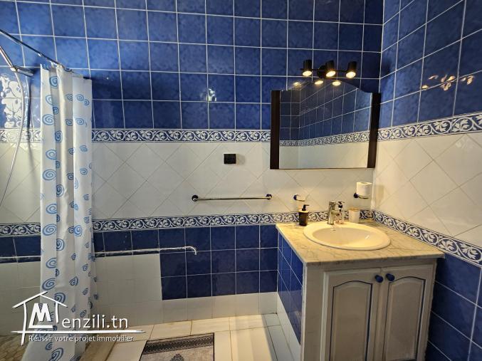 Villa à route de la zone touristique Djerba