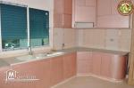 Complexe commercial en plein centre-ville korba
