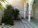 VILLA  AVEC APPARTEMENT ET JARDIN ET GARAGE A 5min de la Mer 485m2,dont 300m2 couverte