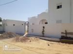 Villa impressionnante avec piscine a Djerba Houmt souk à vendre