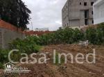un terrain de142 m2