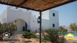 Une spacieuse villa Houch avec piscine à vendre à Tezdaine Djerba