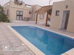 villa avec piscine L278