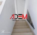 Maison de deux étages