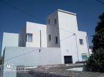 À vendre maison + 2 appartements + entrepôt à Medjez El Bab