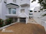 A vendre une villa de maître à cité Ennasr 2