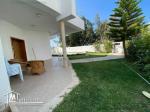 A Vendre villa s5 avec piscine et jardin à Hammamet