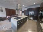 A Louer villa s4 avec piscine et jardin à Carthage