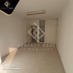 A VENDRE un Bureau de 6 pièces situé aux Berges du Lac 1