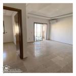 s1 a l'aouina avec place parking au sous sol