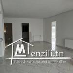 Un étage de villa a louer de 210m² a la marsa