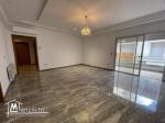 un appartement S3  a louer de 200m²   a la soukra