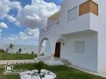 A vendre à HAMMAMET(Monchar) une villa de 245 m2/500m2